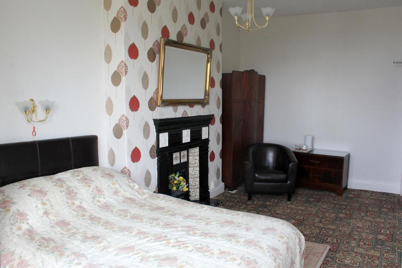 Ashfield Guesthouse Дуглас Экстерьер фото