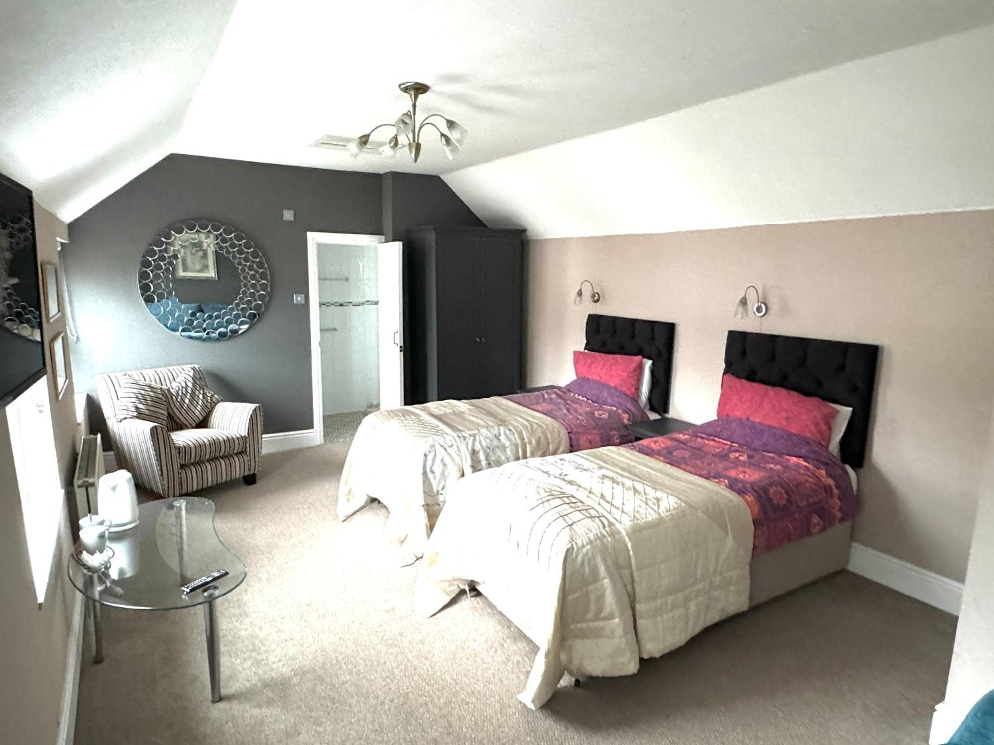 Ashfield Guesthouse Дуглас Экстерьер фото